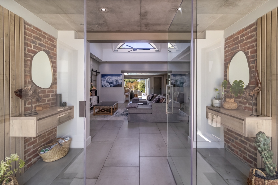 4 Bedroom Property for Sale in Pearl Valley at Val de Vie Western Cape